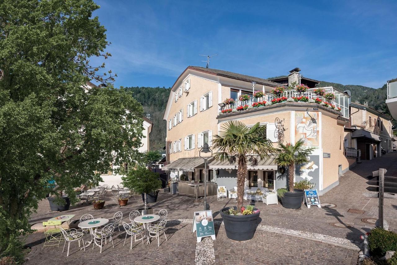 Hotel Weisse Lilie - B&B Rio di Pusteria Exterior foto